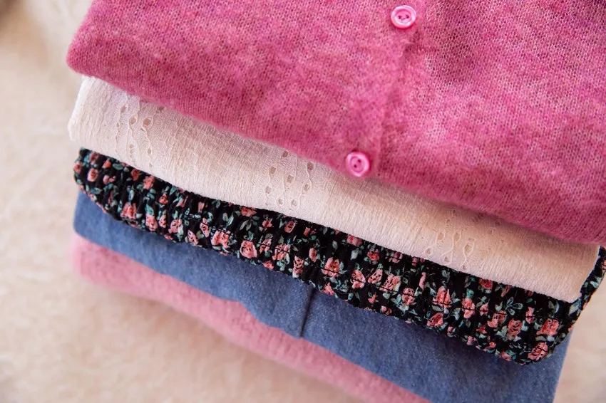 Types of Fabrics Suitable for Women’s Clothing: A Complete Guide to Choosing the Best Material